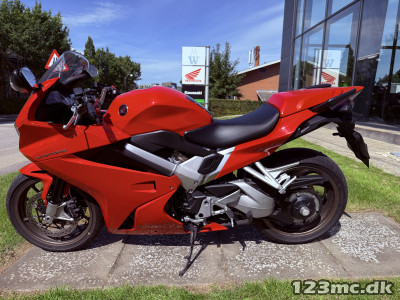 Honda VFR 800 F Honda VFR 800 F
