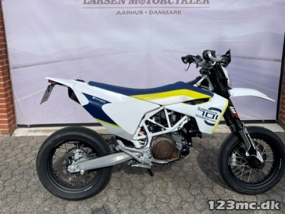 Husqvarna 701 Supermoto