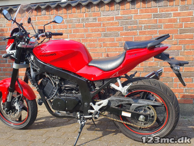 Hyosung GT 250