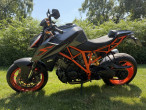 2017 KTM 1290 Super Duke R