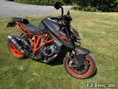 KTM 1290 Super Duke R