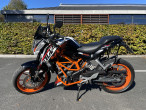 2017 KTM 390 Duke 2017 KTM 390 Duke