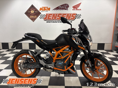 KTM 390 Duke