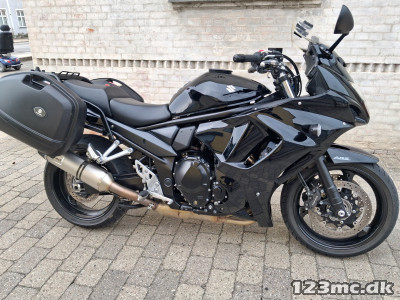 Suzuki GSX 1250 FA