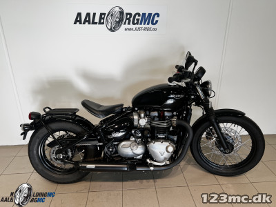 Triumph Bonneville Bobber