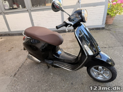 Vespa Primavera 50