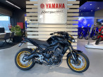 Yamaha MT-09 Yamaha MT-09