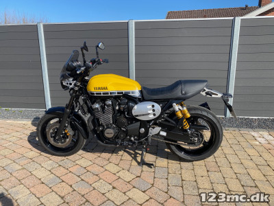 Yamaha XJR 1300