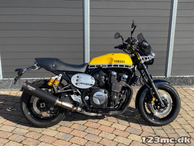 Yamaha XJR 1300 Yamaha XJR 1300
