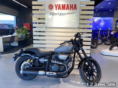 Yamaha XV 950 R
