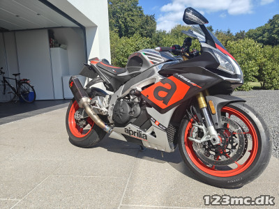 Aprilia RSV4 RR
