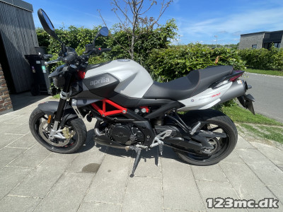 Aprilia Shiver 900