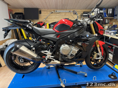 BMW S 1000 R