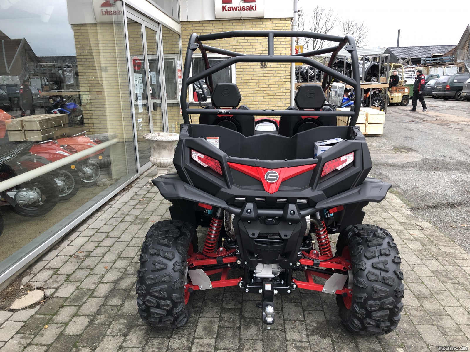 Ny CFMOTO Z FORCE 550 EFI EPS 2018 Til Salg 123mc cfmoto-uforce-800-v2-4-4-cfmoto-d-a-ch
