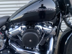 2018 Harley-Davidson FLDE Deluxe