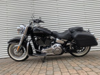 2018 Harley-Davidson FLDE Deluxe