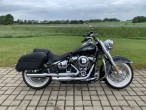 2018 Harley-Davidson FLDE Deluxe