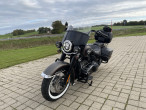2018 Harley-Davidson FLHCS Heritage Classic