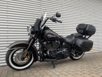 2018 Harley-Davidson FLHCS Heritage Classic