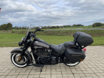 2018 Harley-Davidson FLHCS Heritage Classic