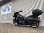 2018 Harley-Davidson FLHCS Heritage Classic