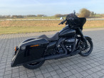 2018 Harley-Davidson FLHRXS Road King Special