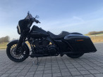 2018 Harley-Davidson FLHRXS Road King Special