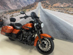 2018 Harley-Davidson FLHRXS Road King Special