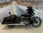 Harley-Davidson FLHXS Street Glide Special