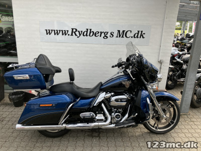 Harley-Davidson FLHXS Street Glide Special 115th Anniversary model