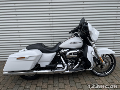 Harley-Davidson FLHXS Street Glide Special HMC Motorcykler. Vi bytter gerne.