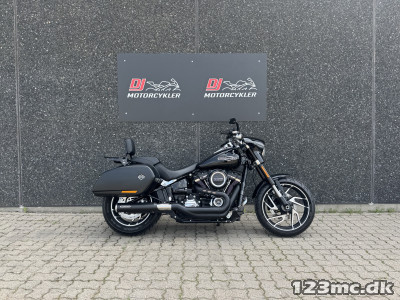 Harley-Davidson FLSB Sport Glide