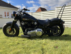 2018 Harley-Davidson FLSL Softail Slim
