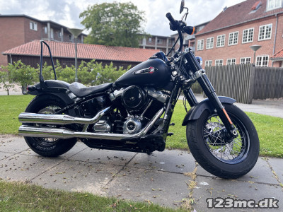 Harley-Davidson FLSL Softail Slim tour