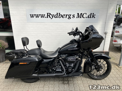 Harley-Davidson FLTRXS Road Glide Special