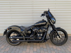 Harley-Davidson FXBB Street Bob HMC Motorcykler. Vi bytter gerne.