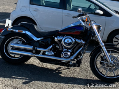 Harley-Davidson FXLR Low Rider Softtail  Milwaukee 107