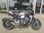 Honda CB 1000 R+