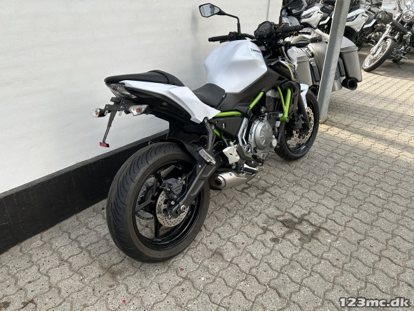 Kawasaki Z1100 Precio, Ficha Técnica - View #6