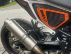 2018 KTM 690 DUKE 2018 KTM 690 DUKE