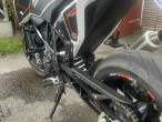 2018 KTM 690 DUKE 2018 KTM 690 DUKE