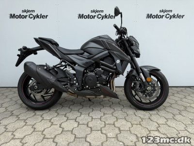 Suzuki GSXS 750