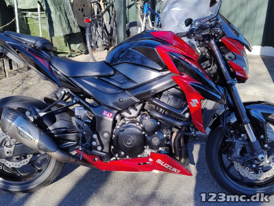 Suzuki GSXS 750 Street