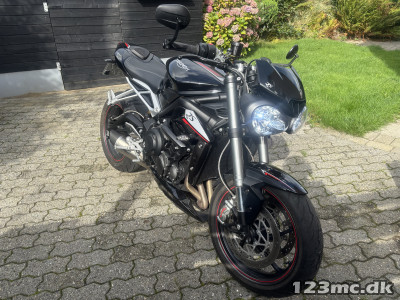 Triumph Street Triple RS Triumph Street Triple RS