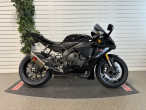 Yamaha YZF R1 - Lavt km.tal!