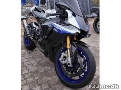Yamaha YZF R1M