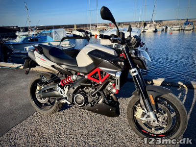 Aprilia Shiver 900