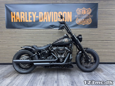 Harley-Davidson FLHCS Heritage Classic Costum bygget