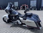 2019 Harley-Davidson FLHXSE CVO Street Glide