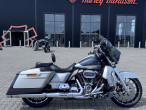 2019 Harley-Davidson FLHXSE CVO Street Glide